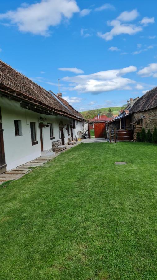 Casa Pe Valea Hartibaciului Guest House Barcut Eksteriør bilde